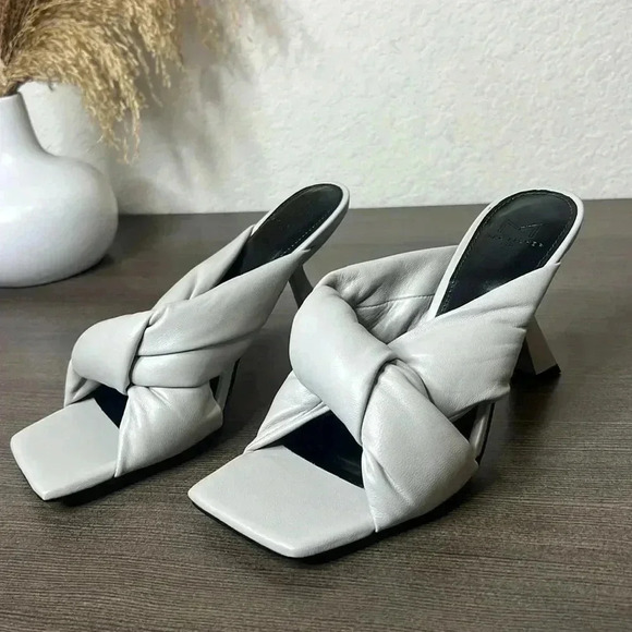 MARC FISHER Gray Knot Comfort Dellian Square Toe Slip On Leather Heeled Sandal - Picture 1 of 12